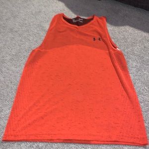 Men’s workout tank top